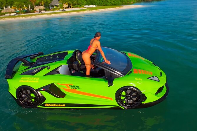35 Minutes Clear Kayak Photoshoot in Montego Bay - Who Will Enjoy This Most