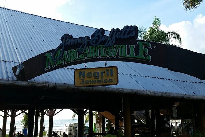 4. Negril Full-Day Guided / Sunset Tours 7miles Beach Blue Hole & Ricks Café - The driver can add the Jamaica between stops