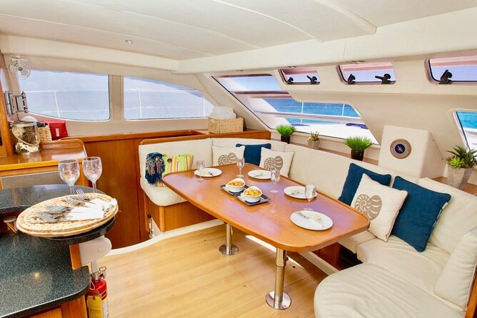 4hr Private Luxury Yacht with Snorkeling, DJ, Bar, Food - Music, dancing, and the party atmosphere
