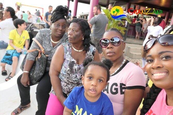 7 Mile Beach & Ricks Cafe with free Shopping experience - Leaving Montego Bay for Negril