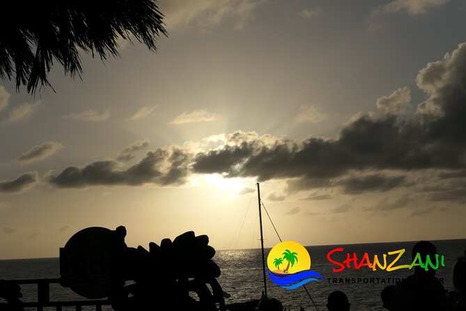 7 Mile Beach & Ricks Cafe with free Shopping experience - Finding your pace at Negril 7 Mile Beach