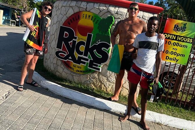 7 Miles Beach in Negril: Snorkeling, Boat Ride and Rick’s Cafe - Starting with Seven Miles Beach