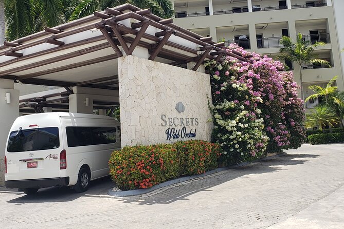 A "Private" Airport Transfer to any Resort in Montego Bay - Who will benefit most from this ride