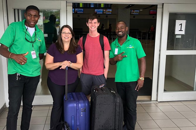 Airport MBJ Round Trip Transfer to Ocho Rios Airbnb Home, Resorts - Leaving Montego Bay Airport for Ocho Rios