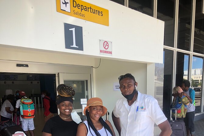 Airport Round transfer Excellence,Coral Springs,Paladium, Royaltan Blue Waters - What Is Included and What You Need to Pay For