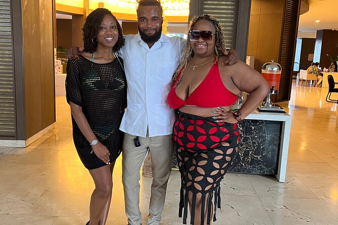 Airport Transfers Private: Montego Bay-hotels,villas & Airbnb - Who will get the most from this transfer?