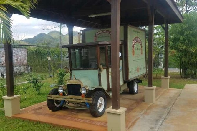 Appleton Estate Rum Private Tour - What the free bottle adds to the price