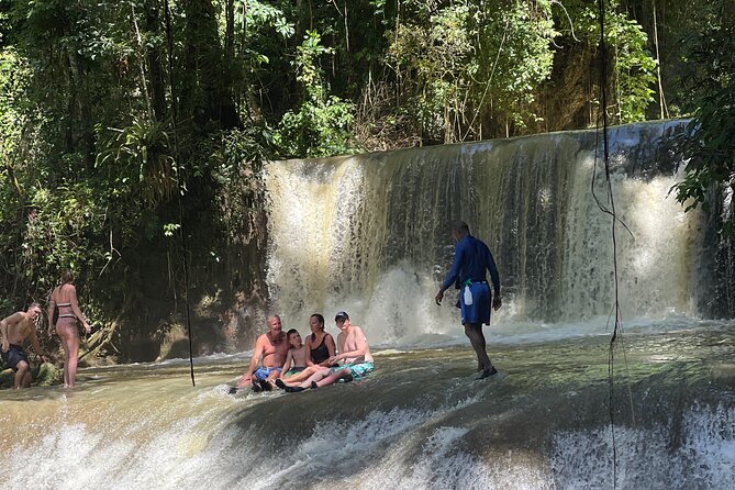 Appleton estate,YS Falls,Black River Safari,Pelican Bar(any 3of4) - Floyd’s Pelican Bar at the end of the road