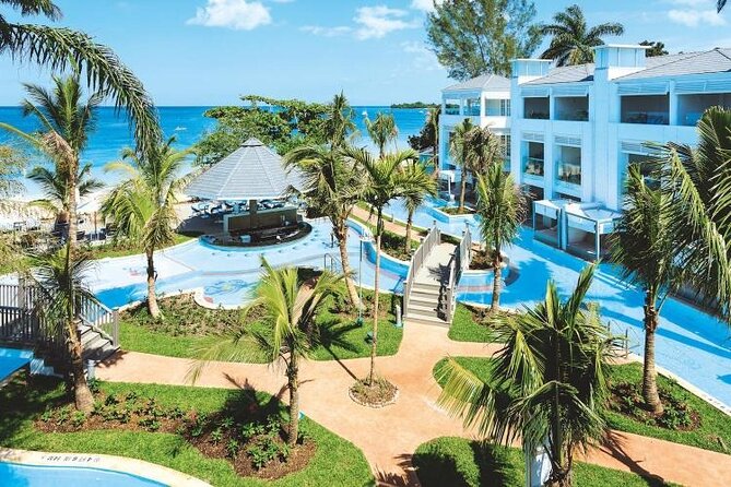 Azul Negril Resort Airport Transfer - Finding Your Pickup at the Airport