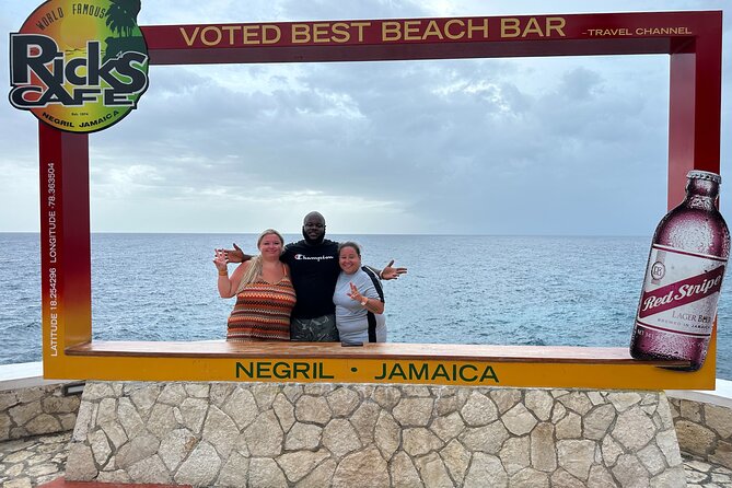 Bamboo Rafting and Rick Cafe Negril Private Tour - What the $155.55 price really covers