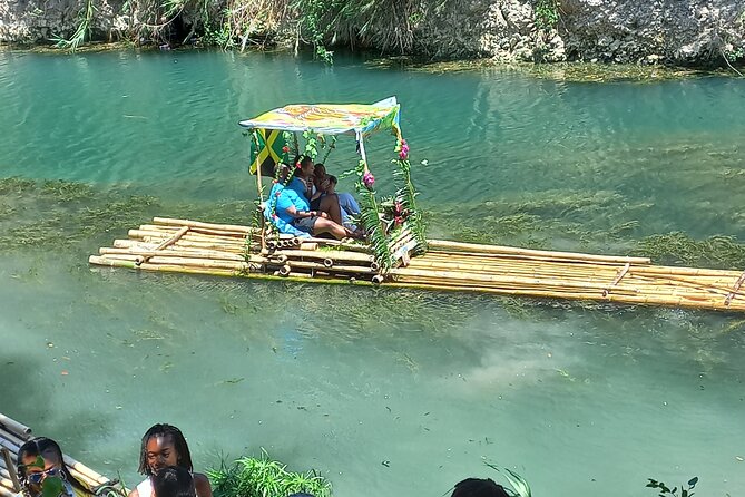 Bamboo Rafting in Ocho Rios - Why the private format matters