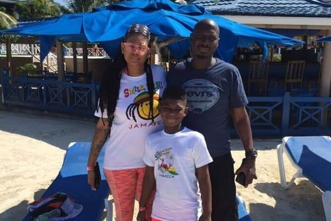 Bamboo Rafting Limestone Foot Massage/Negril 7 Miles Beach/Ricks Cafe Combo - What this Montego Bay to Negril outing really includes