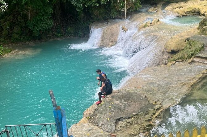 Blue Hole and Beach from Cruise ship Ports or Hotels in Ocho Rios - The human side of the tour