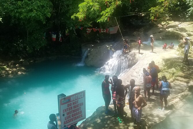 Blue Hole and Dunn's River Adventurous and hiking waterfalls from Ocho Rios - Two famous Ocho Rios waterfalls in one morning