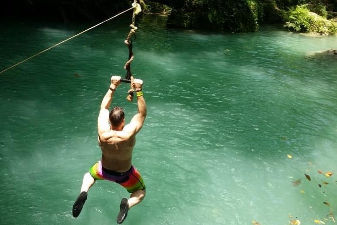 Blue Hole and Dunn's River Falls Tour from Montego Bay - The ride from Montego Bay to the waterfalls