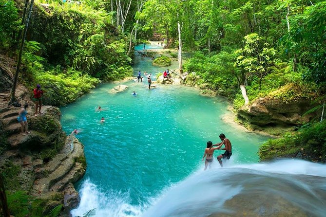 Blue Hole and Horseback Riding and Shopping - Blue Hole Falls: the water stop