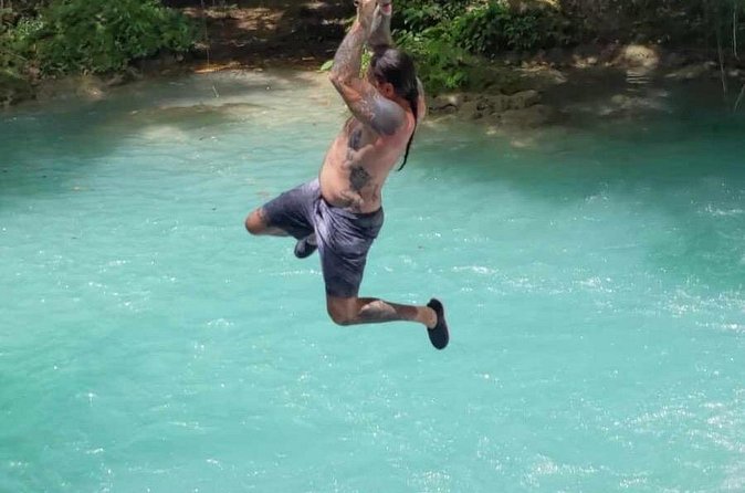 Blue Hole and Shopping in Ochi Rios - A private tour, not a large group production