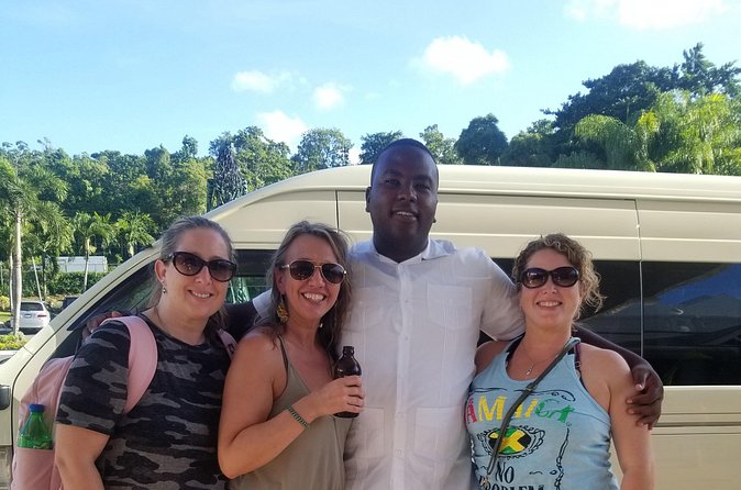 Blue Hole Day Trip with Admission and Guided Tour from Montego Bay - What happens at the Blue Hole