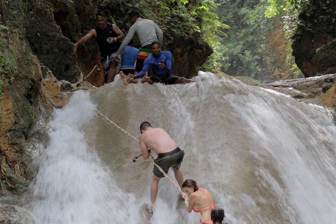 Blue Hole & Dunn's River Falls with Lunch from Negril - Dunn’s River Falls and the 600-foot climb