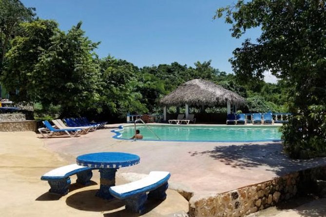 Blue Hole Mineral Spring and Ricks Cafe Private Tour - Why This Private Combination Works