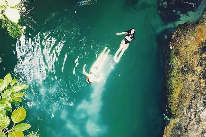 Blue Hole Mineral Spring, Seven Mile Beach, Ricks Cafe/ Shopping Private Tour - Key details to know before you go