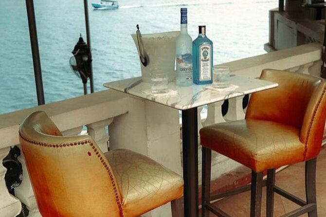 Blue Hole Mineral Swim, Negril Ricks Cafe, & Herb Farm Combo Tour - Why this west-coast combination works