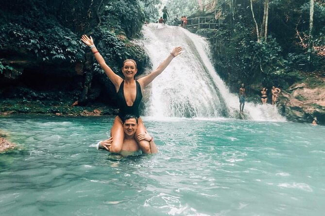 Blue Hole Ocho Rios - Climbing the waterfall and handling slippery paths