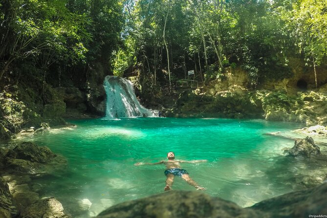Blue Hole Ocho Rios - Pickup from Ocho Rios hotels and the cruise port