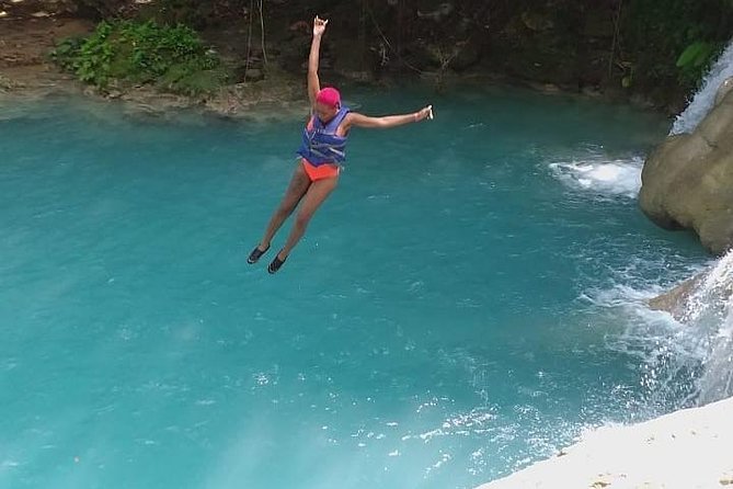 Blue Hole Secret Falls and River Tubing Private Tour - What Blue Hole feels like in practice