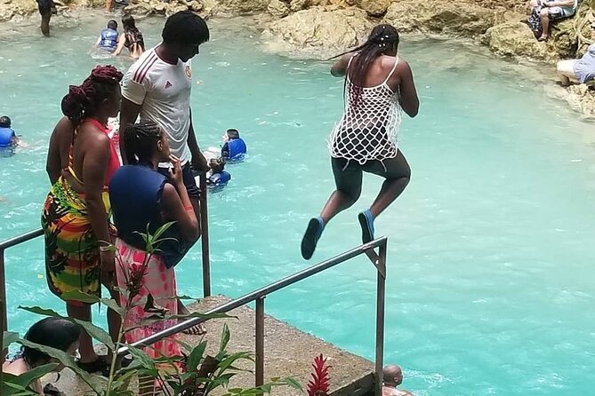 Blue Hole Secret Falls and River Tubing Tour - How the timing affects your day