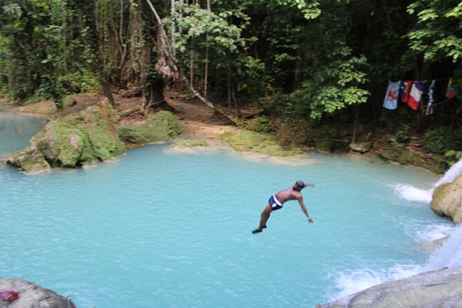 Blue Hole / Secret Falls Private Tour including Entry Fee - Blue Hole: Rope Swings, Pools, and Waterfall Routes