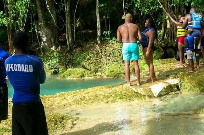 Blue Hole & Secret Waterfalls Tour from Falmouth Cruise Ships - The road to Ocho Rios and why timing matters