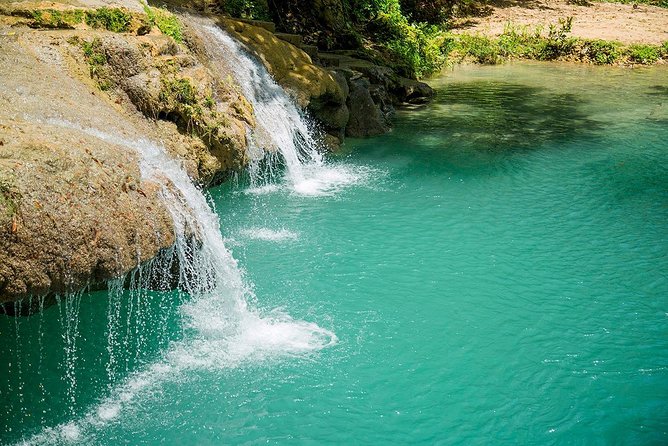 Blue Hole Waterfalls and Rasta Garden from Montego Bay - How the guide can shape the day