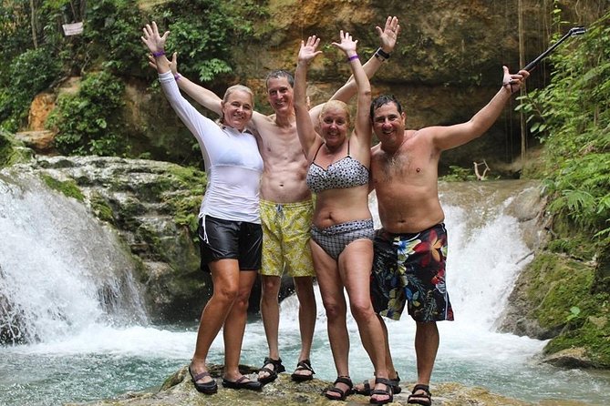 Blue Hole waterfalls from Runaway bay - Why private transport changes the day