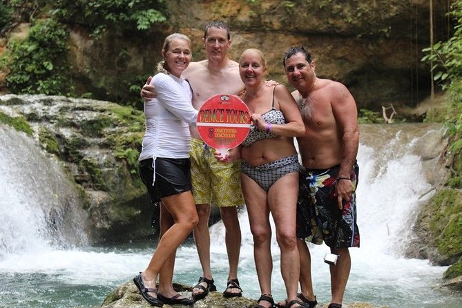 Blue Hole waterfalls from Runaway bay - Price, admission, and the lunch confusion