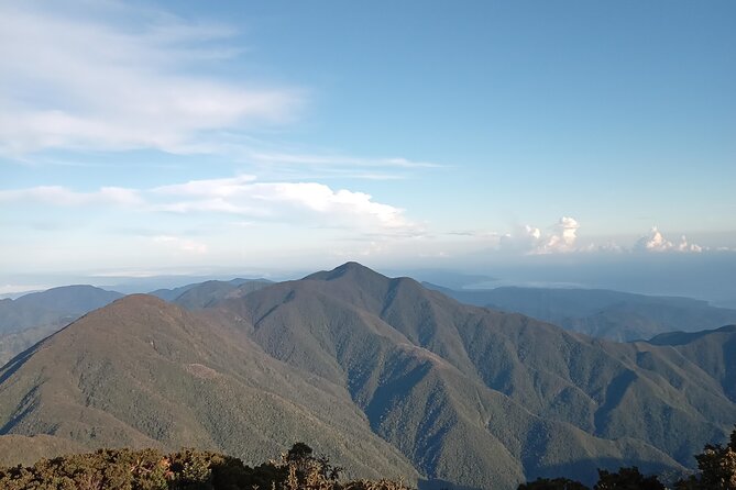 Blue Mountains Peak Hike - Cooking with locals after the climb