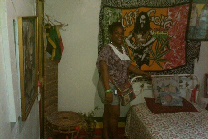 Bob Marley 9 Miles, Dunn's River from Montego Bay. - The road journey is part of the experience