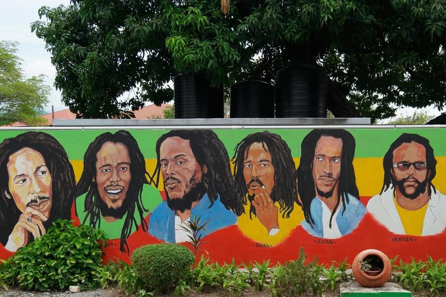 Bob Marley Guided City Tour - Taking pictures at Kingston Creative Art Walk