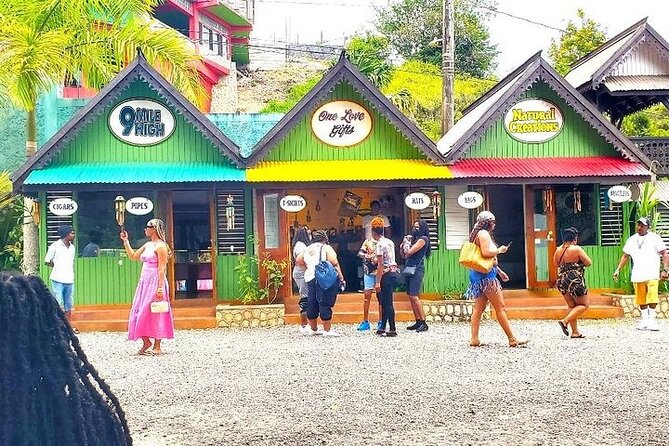 Bob Marley House & Mausoleum In Nine Miles, St Ann’s Private Tour - Key Points Before You Book