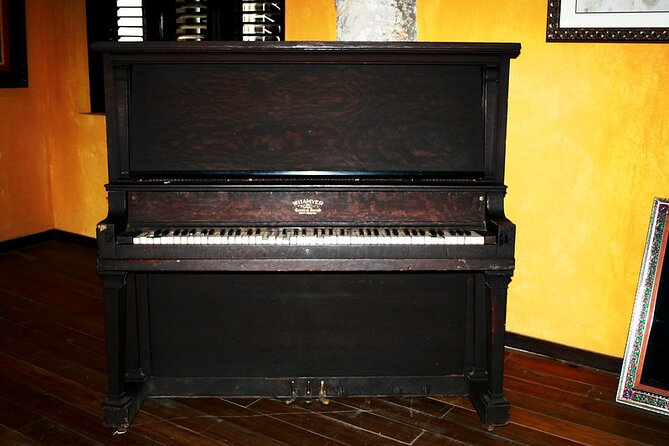 Bob Marley Museum Full Day Tour from Montego bay - Devon House: architecture, photographs, and ice cream