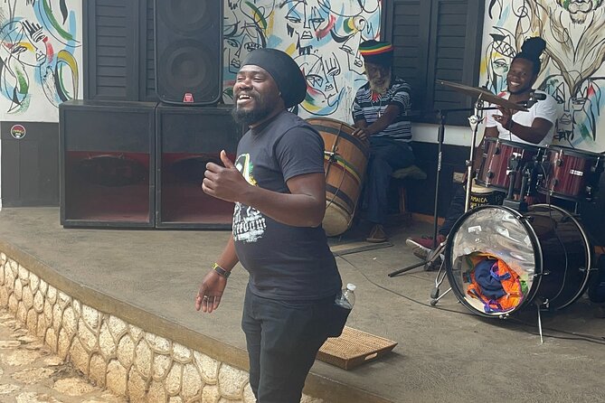 Bob Marley Nine Mile Birthplace and Mausoleum - Comfort, walking, and family suitability