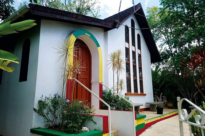 Bob Marley Nine Miles, sightseeing and local food and fruit stop - Is $125 a fair price from Montego Bay?