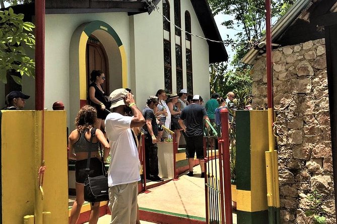 Bob Marley's Nine Mile Day-Trip with Admission & Guided Tour from Runaway Bay - Key points to know before booking