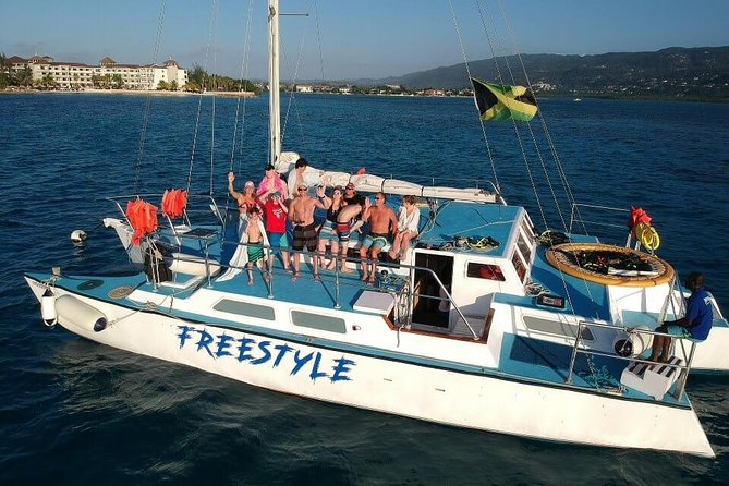 Catamaran, snorkeling & Dunn's River Falls - Rose Hall Great House and the first photo stop