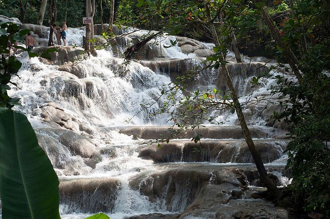 Chuck Norris Secret Falls and Dunn's River Falls - Chuck Norris Secret Falls: pools, rope swings, and jungle trails