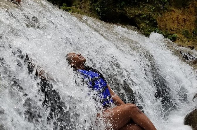 Chuck Norris Secret Falls/Blue Hole - Is the Small Group Worth the Price?