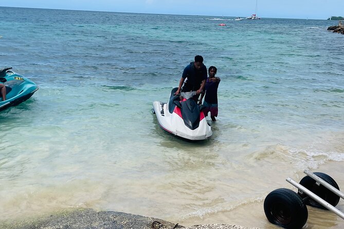 Customized Parasailing & JET-SKI - Communication matters more than usual