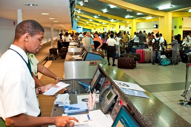 Departure Shuttle to Airport, Club Mobay Fast Track & VIP Lounge Combo - Pickup from Montego Bay, Negril, and beyond
