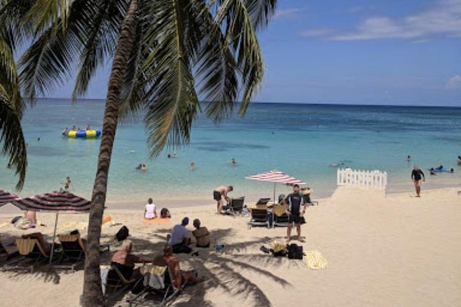Doctor's Cave Beach, Jimmy Buffett 's Margaritaville and Shopping - The driver can make or break the day