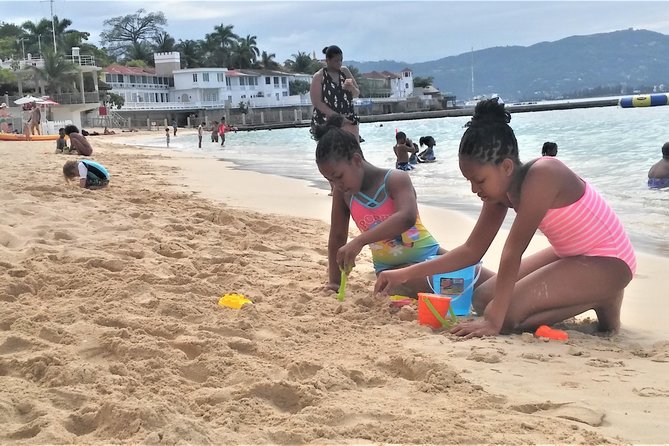 Doctor's Cave Beach, Margaritaville & Shopping from Montego Bay Hotels - Why Doctors Cave Beach Is the Main Attraction